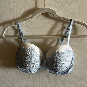 Victoria's Secret Dream Angels
Bra, 34D